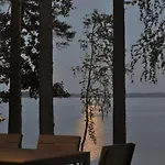 Дом отдыха Lakeside *