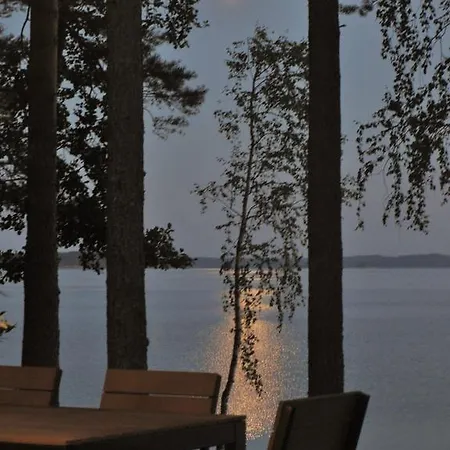 펜션 Lakeside Cottages *