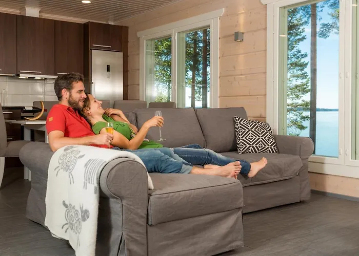 Feriehus Lakeside Cottages Rastinniemi